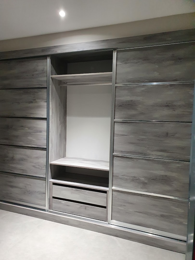 İs Pro 74 Menuiserie — Photos 5